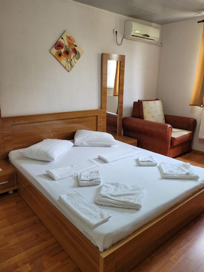 Hotel Pensiunea Miasor à Murighiol Extérieur photo